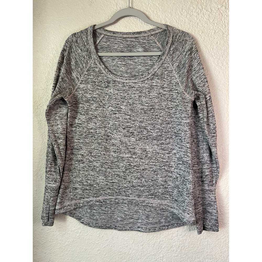 Athleta Gray Heathered Long Sleeve Thumbhole‎ Athletic Top Women's Athletic